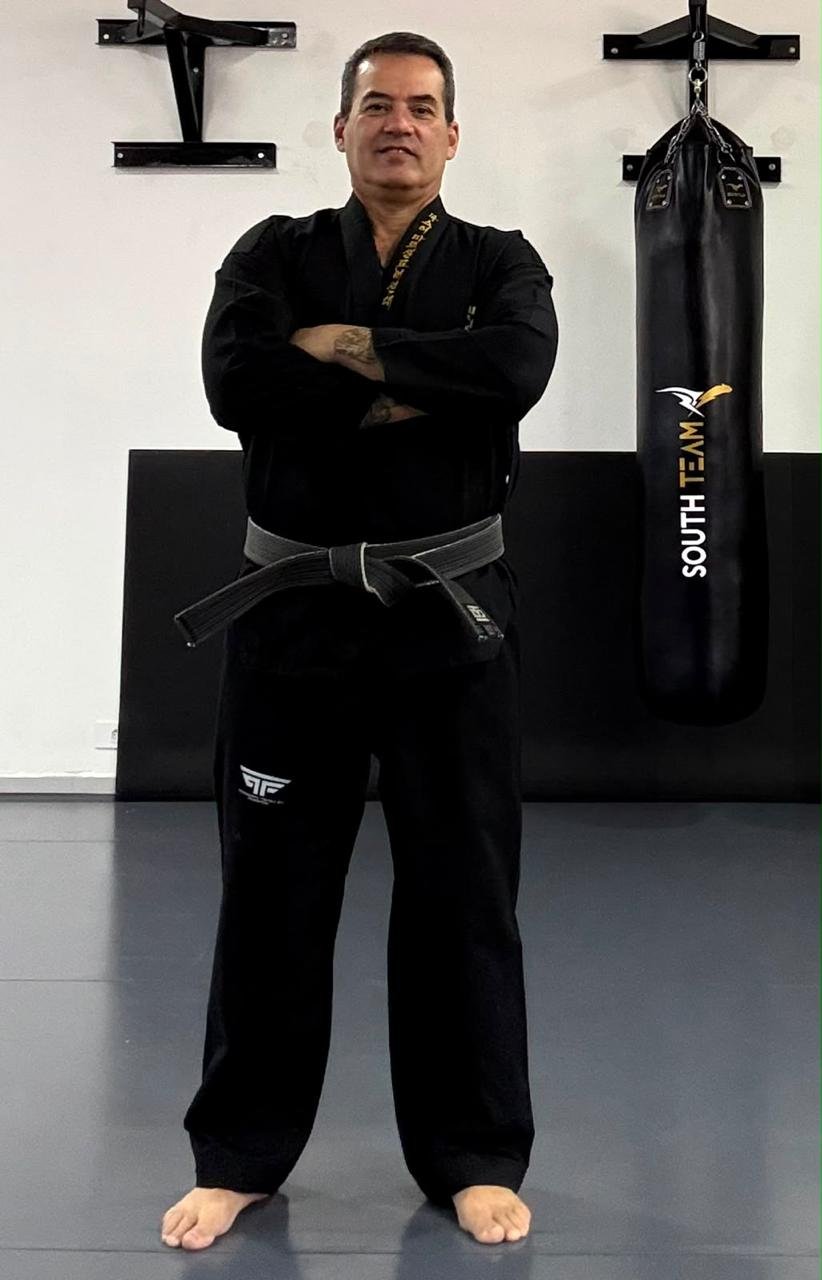 Professor Marcelo Rezende - Kombat Taekwondo